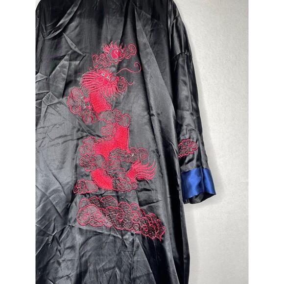 Men's Robe Kimono Reversible Embroidered Dragon Asian  Black & Blue No Belt - Picture 3 of 16